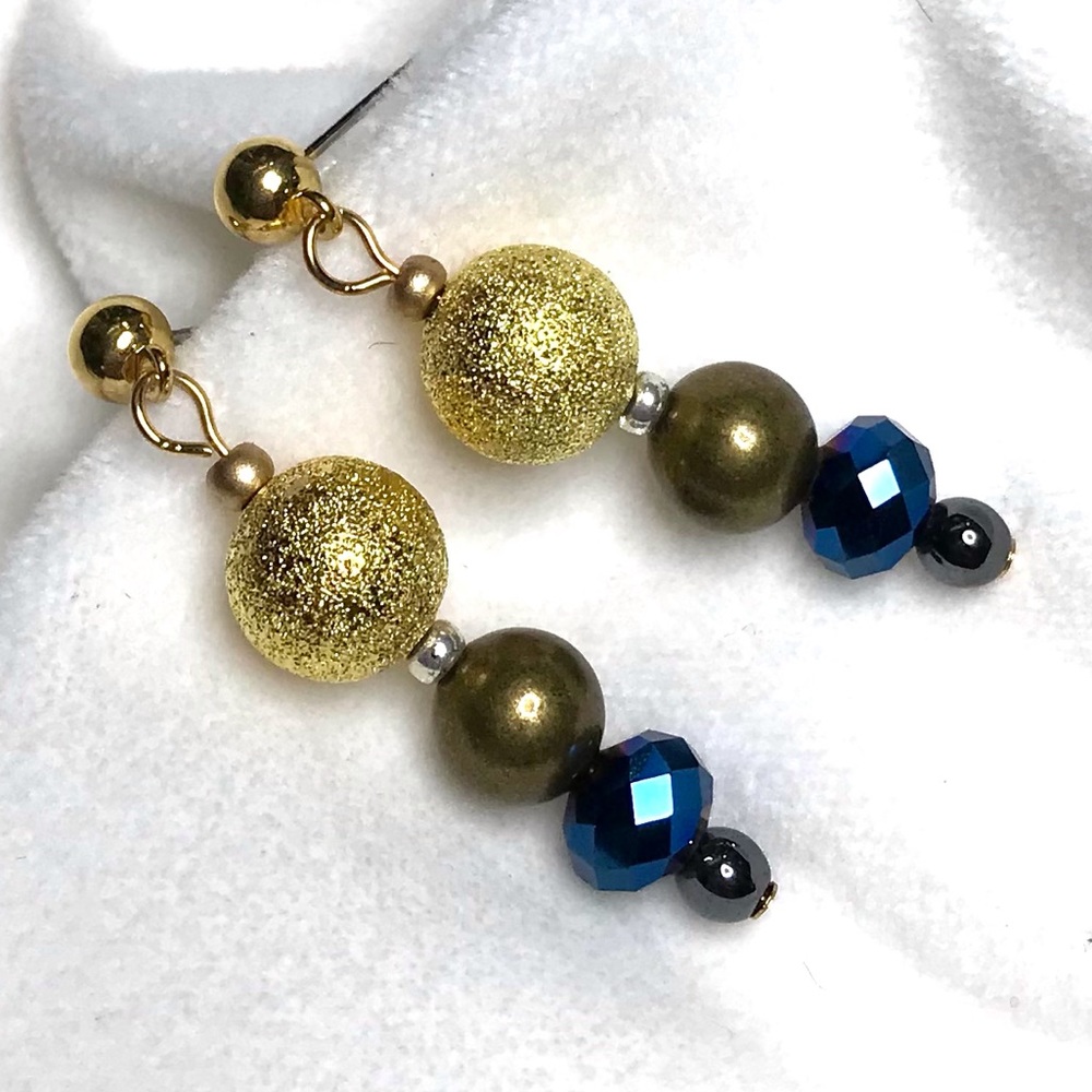 Handmade Earrings with Vintage and Modern Elements (E148-2H) New Without Tags